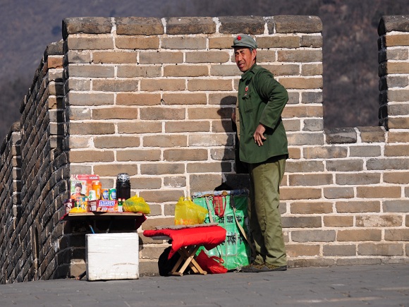 Chinesische Mauer Verkäufer auf der Chinesischen Maier