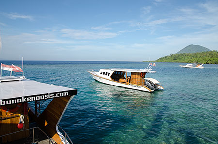 Bunaken Oasis Boote